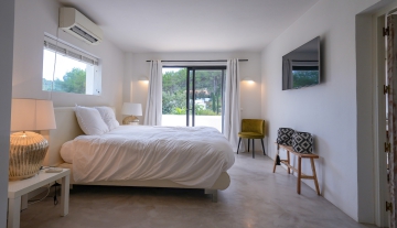 resa estates blackstad finca sale ibiza san miguel bedroom.jpg